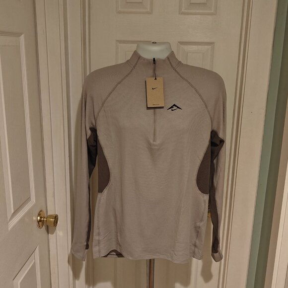 NIKE Trail 1/2 Zip Running Top Large Men's S Gray Dri-Fit FV9994-009 Sweater - Picture 2 of 16